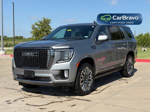 Used 2024 GMC Yukon Denali Ultimate AWD/4WD image 3