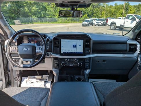 Used 2022 Ford F150 XLT w/ Equipment Group 302A High image 17