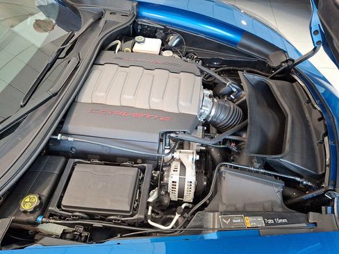 Used 2016 Chevrolet Corvette Stingray Coupe w/ 2LT Preferred Equipment Group RWD image 26