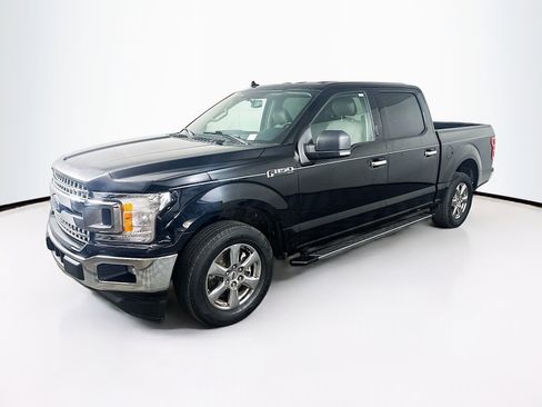 Used 2018 Ford F150 XLT w/ Equipment Group 302A Luxury RWD image 3