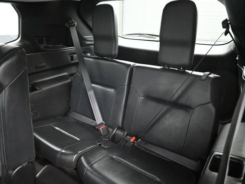 Used 2023 Mitsubishi Outlander SE FWD image 30