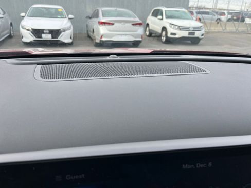 Used 2025 Hyundai Tucson Blue image 18