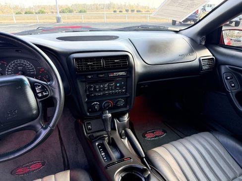 Used 2002 Chevrolet Camaro Z28 w/ SS Performance/Appearance Pkg image 14