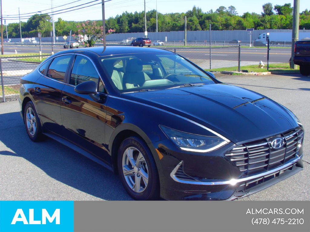 Used 2022 Hyundai Sonata SE FWD image 3