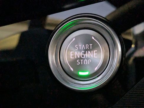 Certified 2023 Chevrolet Corvette Stingray Coupe image 32