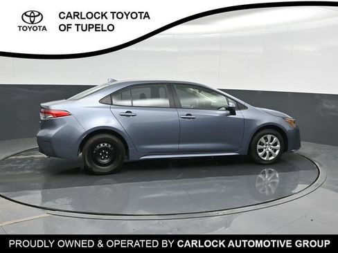 Used 2026 Toyota Corolla LE image 4