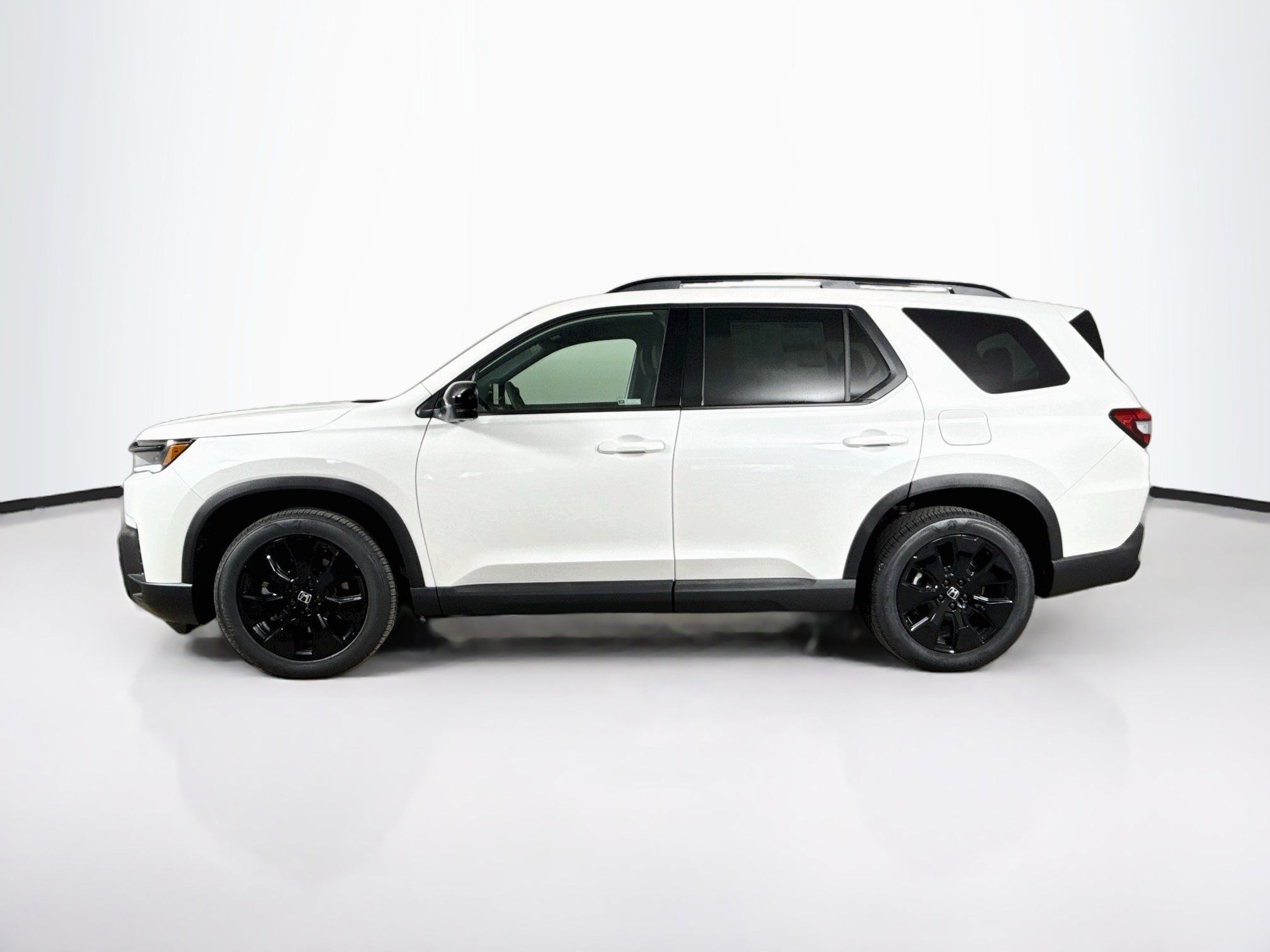 New 2026 Honda Pilot Black Edition image 7