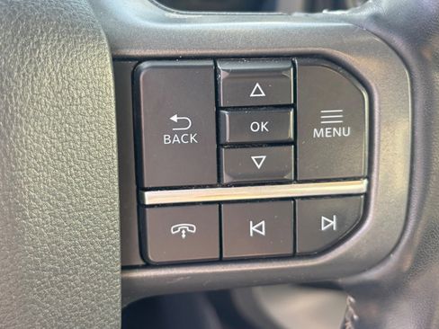 Certified 2022 Ford F150 Lariat w/ Equipment Group 502A High image 35