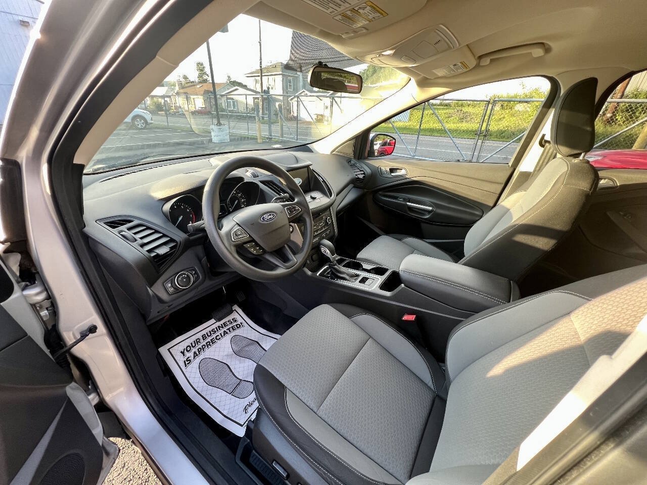 Used 2019 Ford Escape SE AWD/4WD image 9