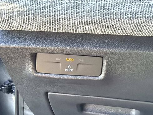 Certified 2026 Volkswagen Tiguan S FWD image 28
