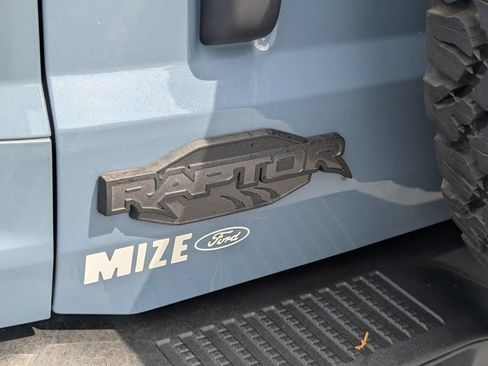 Used 2024 Ford Bronco Raptor w/ Interior Carbon Fiber Pack 6 AWD/4WD image 23