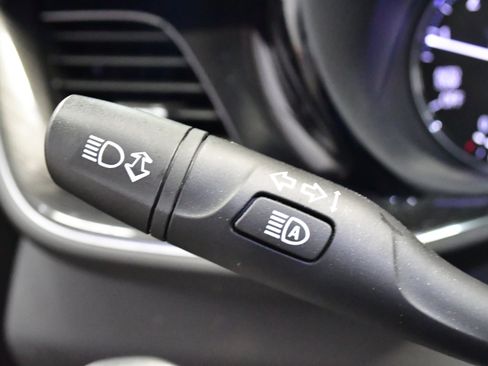 Used 2023 Buick Envision Essence w/ Sport Touring Package image 51