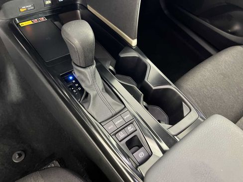 Used 2025 Toyota Camry LE FWD image 25