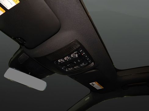 Used 2024 Mercedes-Benz GLS 450 4MATIC image 35