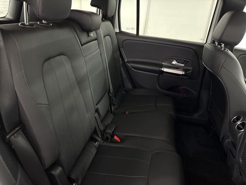 Certified 2023 Mercedes-Benz GLB 250 image 31
