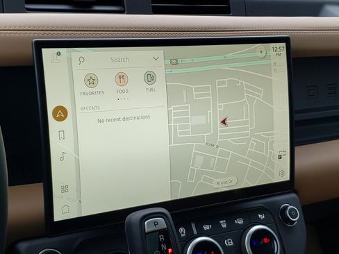 New 2026 Land Rover Defender 110 X-Dynamic SE image 24