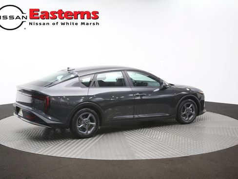 Used 2025 Kia K4 FWD image 42