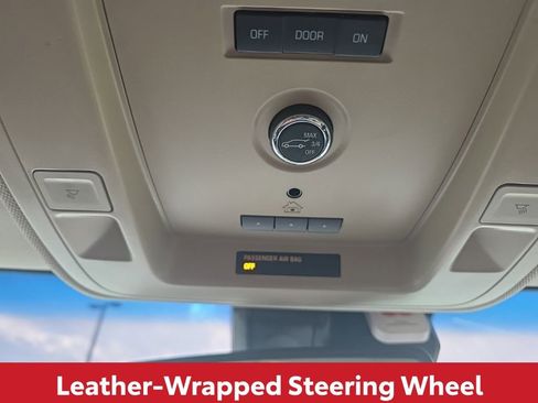 Used 2017 Chevrolet Tahoe LT image 35