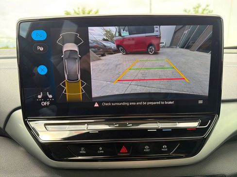 Certified 2023 Volkswagen ID.4 Pro S Plus AWD/4WD image 22