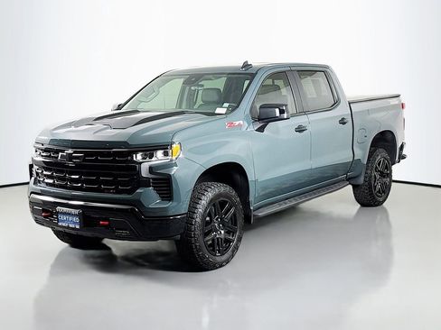 Certified 2025 Chevrolet Silverado 1500 LT Trail Boss w/ Convenience Package II image 3