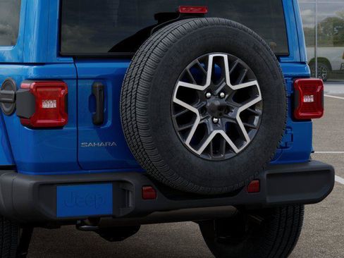 New 2026 Jeep Wrangler Unlimited Sahara AWD/4WD image 41