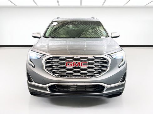 Used 2018 GMC Terrain Denali w/ Comfort Package image 2