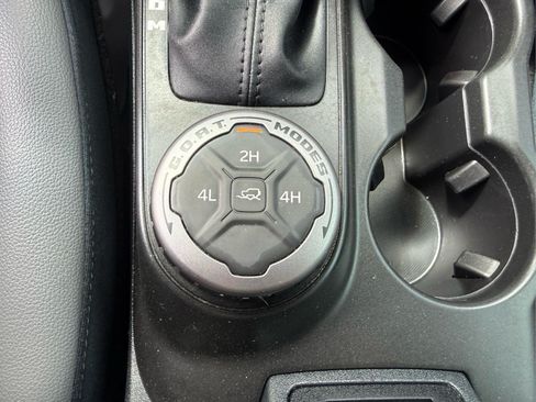 Used 2022 Ford Bronco Outer Banks AWD/4WD image 29