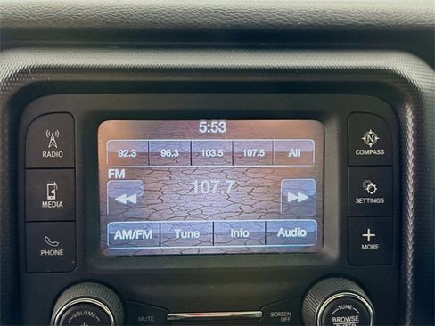 Used 2019 Jeep Wrangler Sport image 15