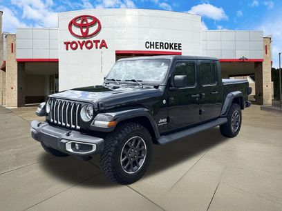 Used 2022 Jeep Gladiator Overland w/ Popular Equipment Package