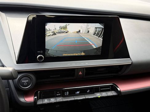 Certified 2025 Toyota Prius Plug-In Hybrid FWD image 29