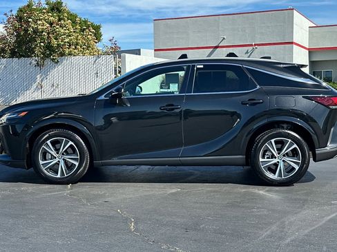 Used 2025 Lexus RX 350 AWD w/ Technology Package image 9