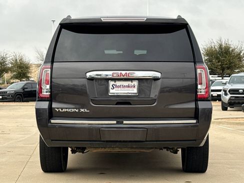 Used 2015 GMC Yukon XL Denali w/ Open Road Package AWD/4WD image 7