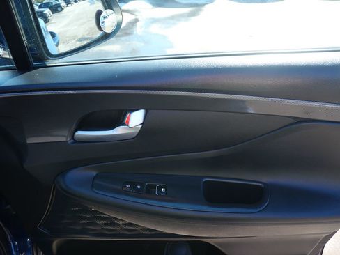 Used 2022 Hyundai Santa Fe SE image 19