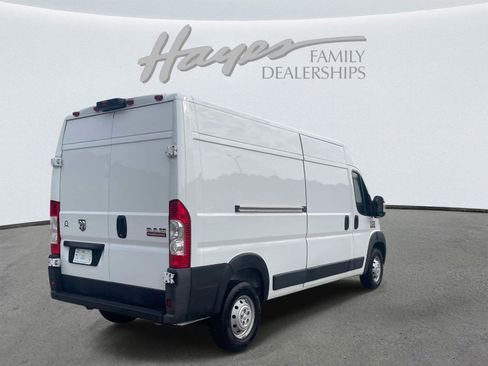 Used 2021 RAM ProMaster 2500 FWD image 3