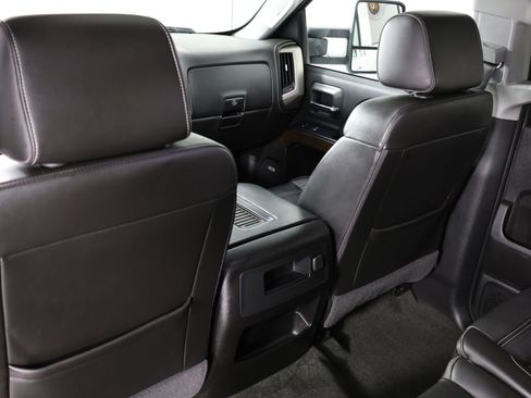 Used 2017 GMC Sierra 3500 Denali w/ Duramax Plus Package AWD/4WD image 31