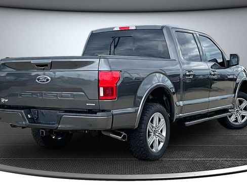 Used 2019 Ford F150 Lariat w/ Equipment Group 502A Luxury AWD/4WD image 6