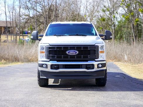 Used 2024 Ford F250 XL w/ Snow Plow Prep Package image 8