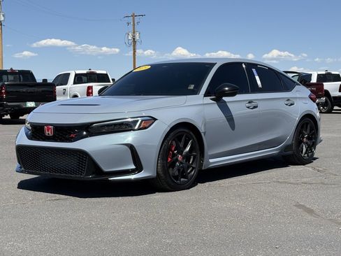 Used 2023 Honda Civic Type R image 4