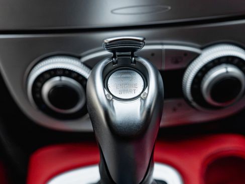Used 2008 Mercedes-Benz SLR image 67