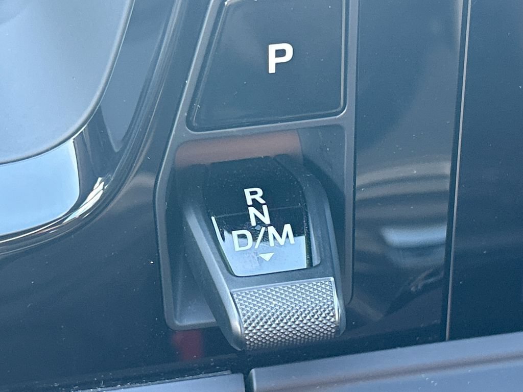 Used 2026 Porsche Panamera w/ Premium Package RWD image 33