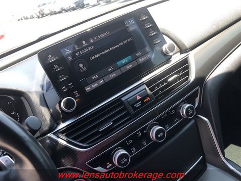 Used 2018 Honda Accord Sport image 14