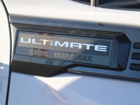 New 2026 GMC Sierra 2500 Denali Ultimate image 10