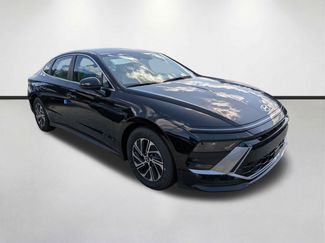 New 2026 Hyundai Sonata Blue FWD video 1