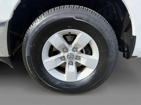 Used 2023 RAM 1500 Classic SLT w/ Trailer & Traction Group image 9