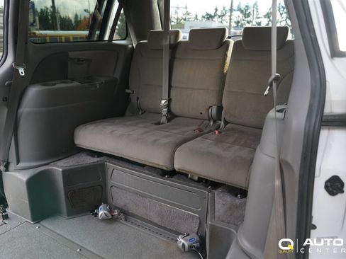 Used 2010 Honda Odyssey EX image 9