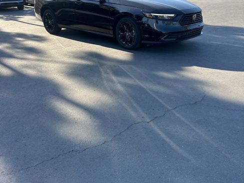 Used 2025 Honda Accord SE image 5