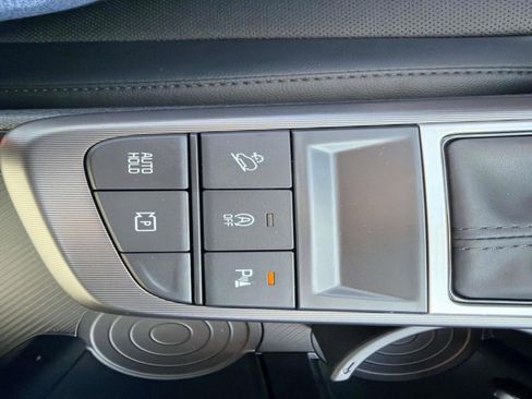 New 2026 Kia Sportage SX image 31