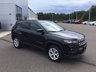 Used 2024 Jeep Compass Latitude