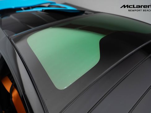 Used 2021 McLaren 720S Performance image 22