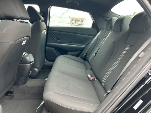 New 2026 Hyundai Elantra Sport FWD image 22